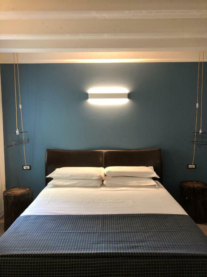 Kibo Urban Lodge Chioggia Adults Only ภายนอก รูปภาพ