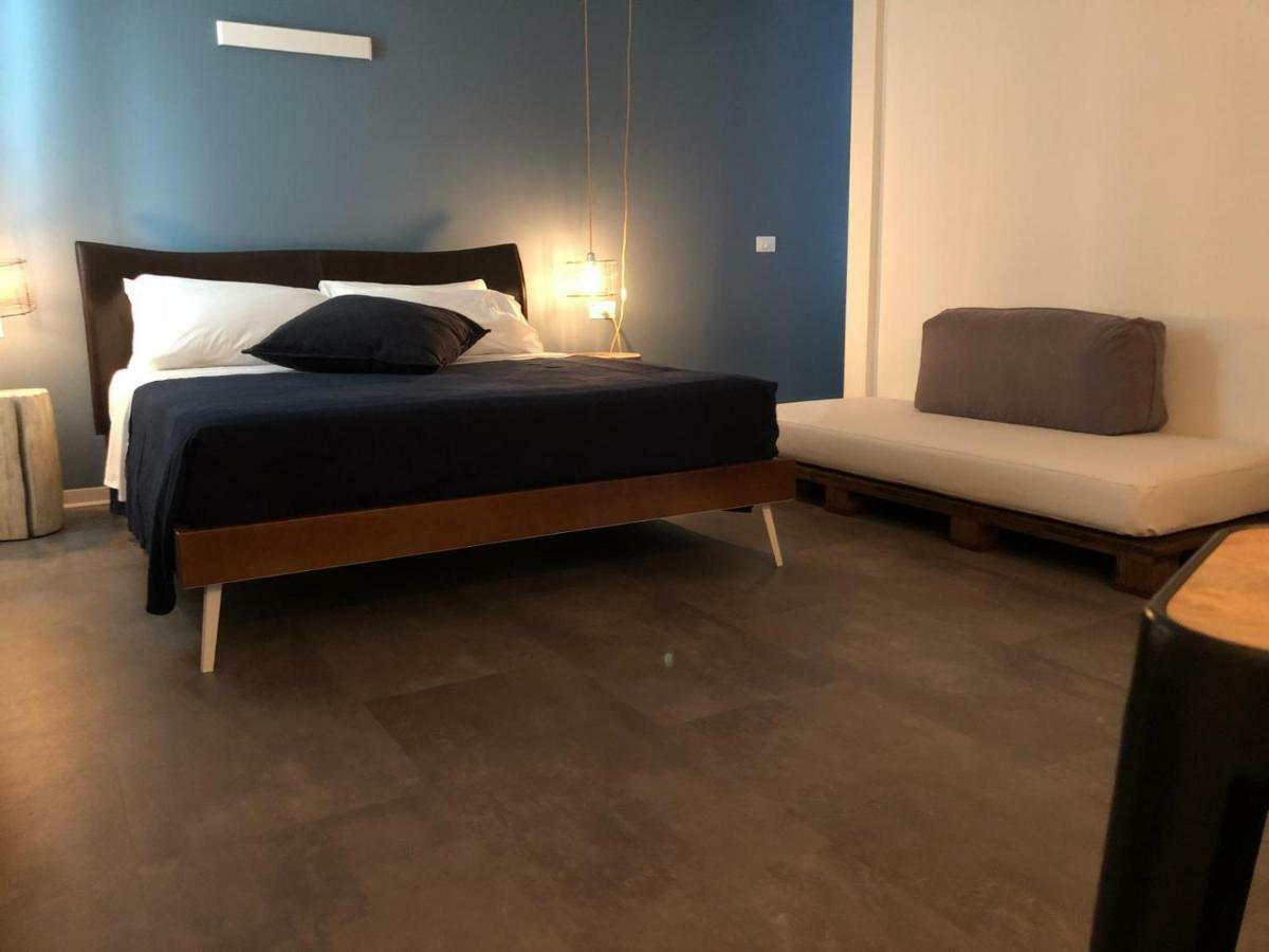 Kibo Urban Lodge Chioggia Adults Only ภายนอก รูปภาพ