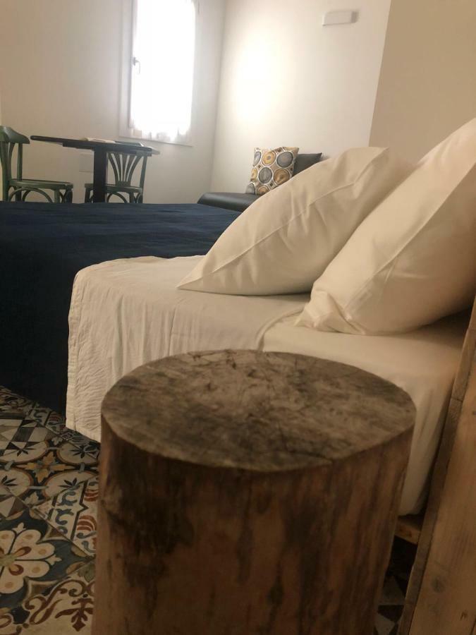 Kibo Urban Lodge Chioggia Adults Only ภายนอก รูปภาพ